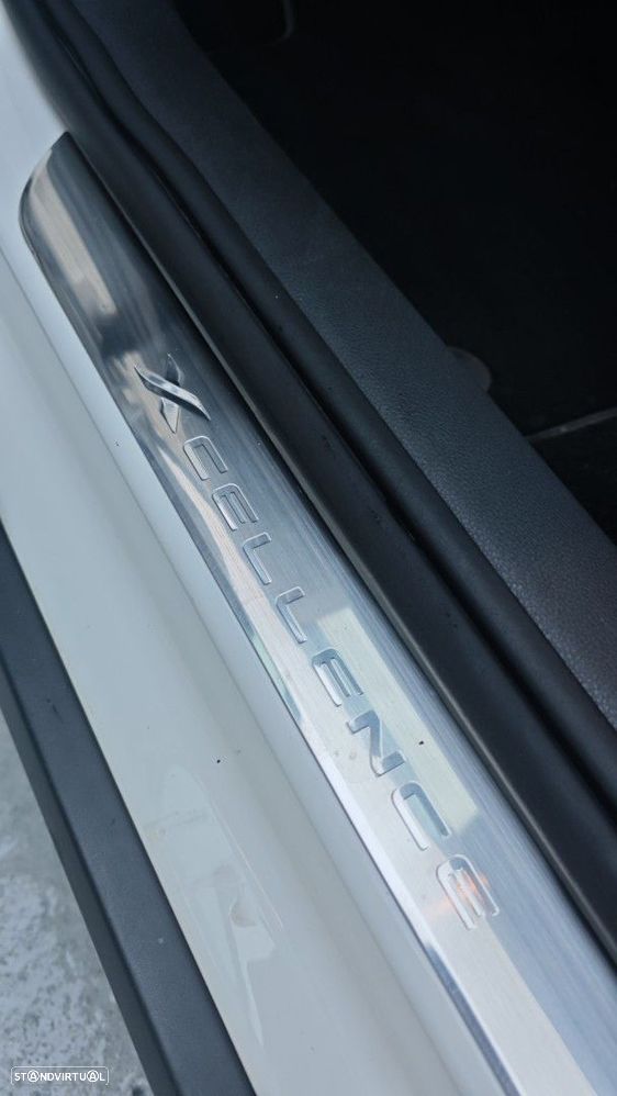 SEAT Arona 1.0 TSI Xcellence - 31