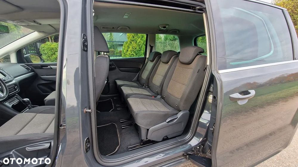 Volkswagen Sharan 2.0 TDI Trendline DSG - 18