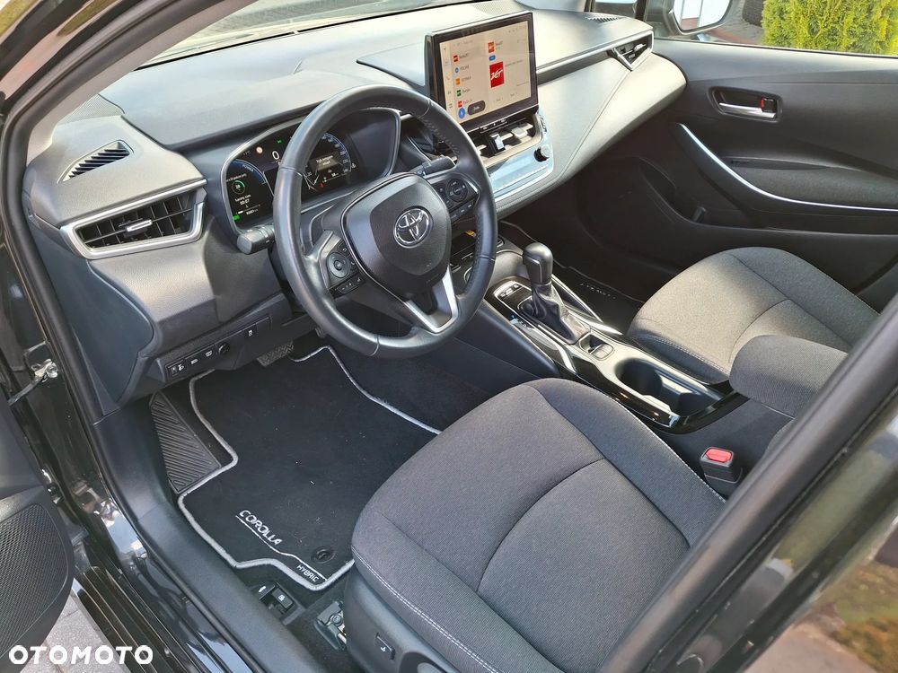 Toyota Corolla 1.8 Hybrid Style - 19