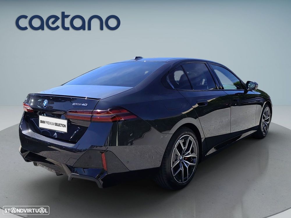 BMW i5 eDrive40 Pack Desportivo M Pro — fotografia 8