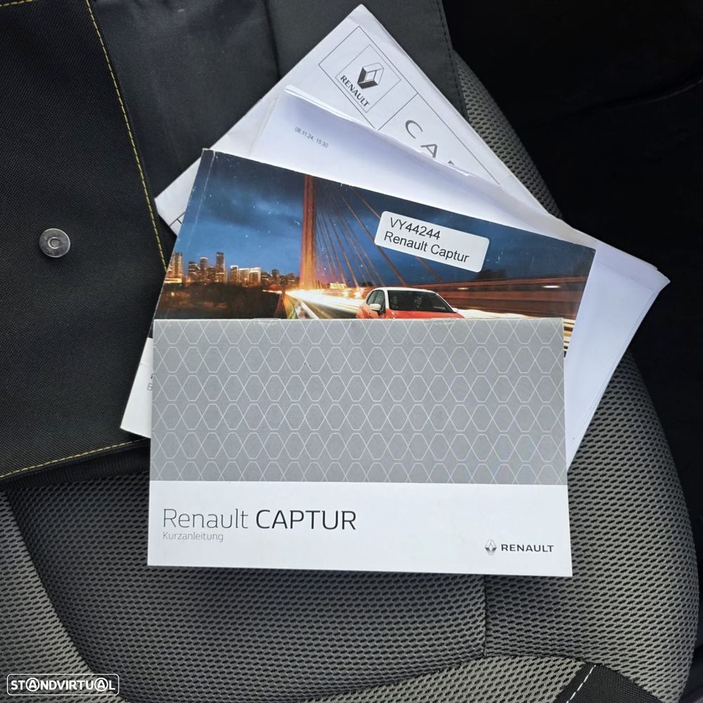 Renault Captur 1.2 TCe Exclusive EDC - 30
