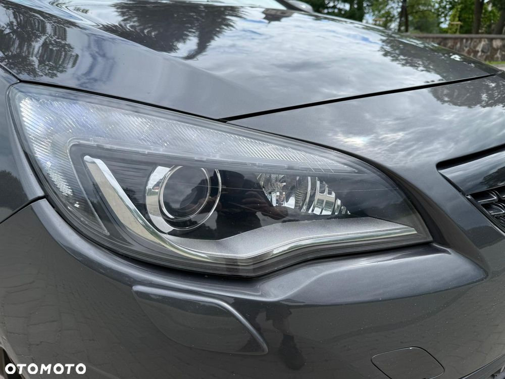 Opel Astra 2.0 CDTI DPF Cosmo - 21