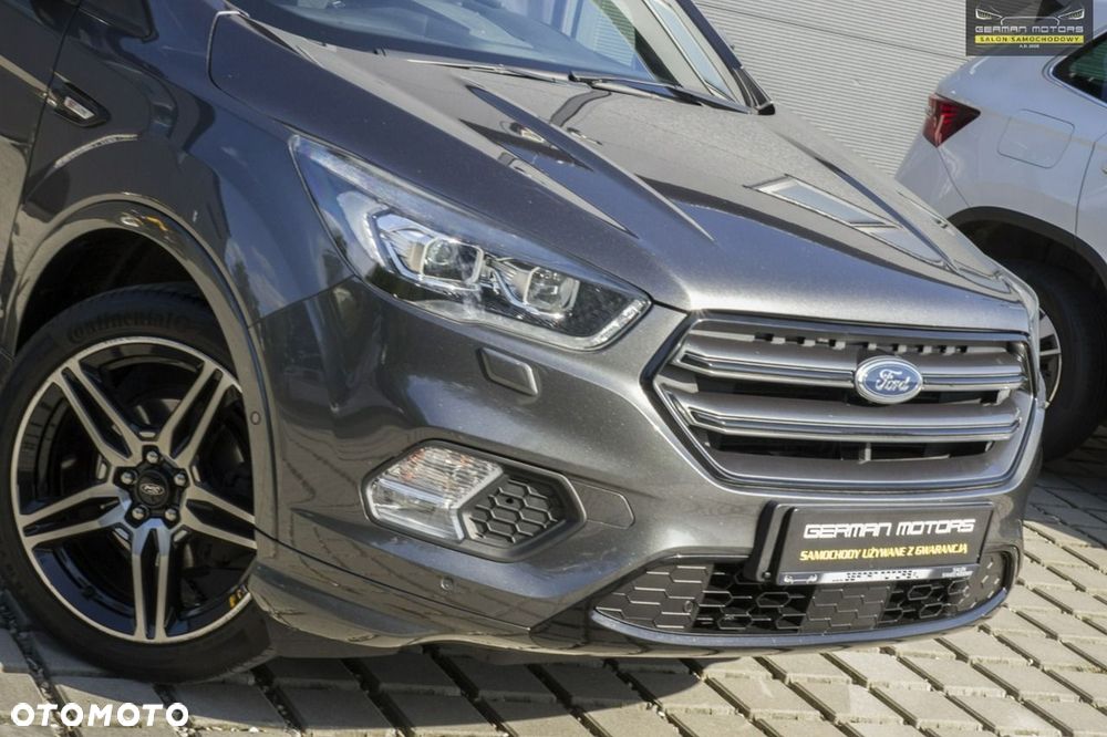 Ford Kuga 1.5 EcoBoost 2x4 ST-Line - 10