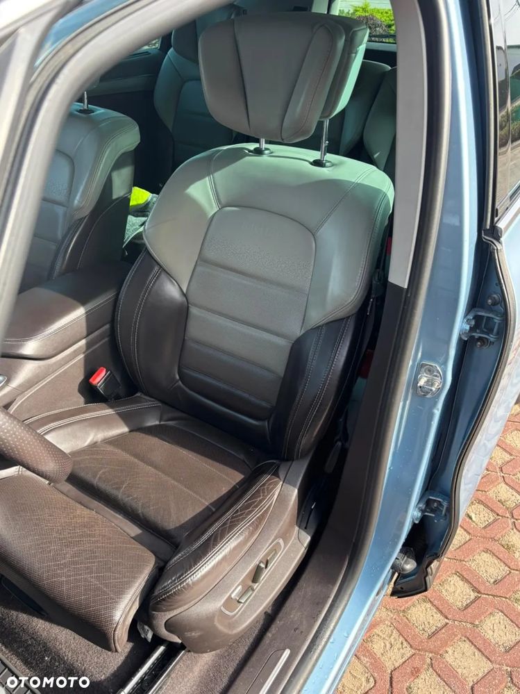 Renault Espace 1.6 dCi Energy Initiale Paris EDC 7os - 9