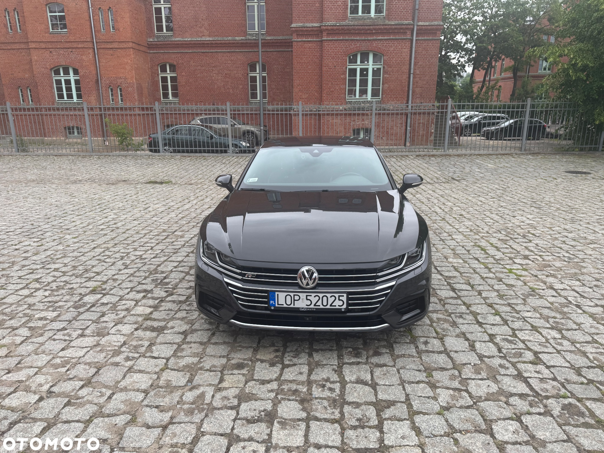 Volkswagen Arteon 2.0 TDI SCR R-Line DSG - 6