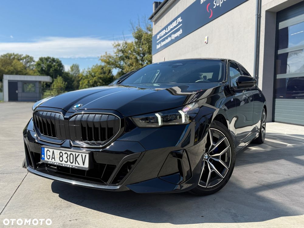 BMW Seria 5 520i mHEV M Sport sport - 7