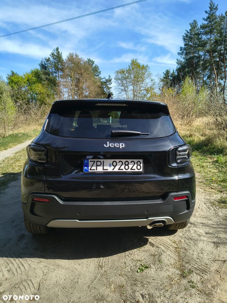 Jeep Avenger 1.2 GSE T3 Summit FWD - 8