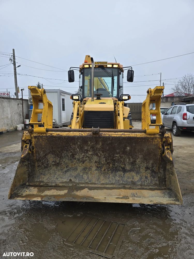 FAI Komatsu 898 - 1