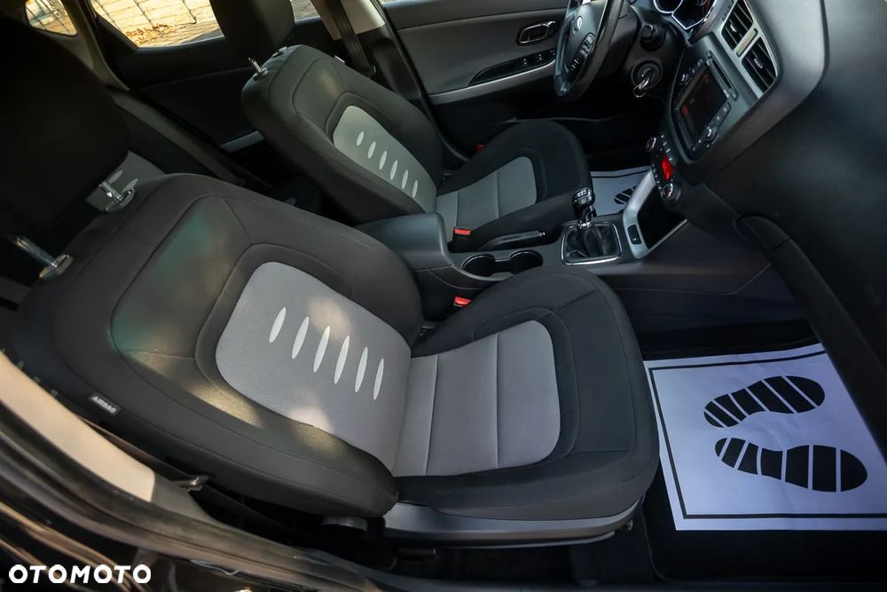 Kia Ceed 1.6 CRDi 128 97g Edition 7 - 19