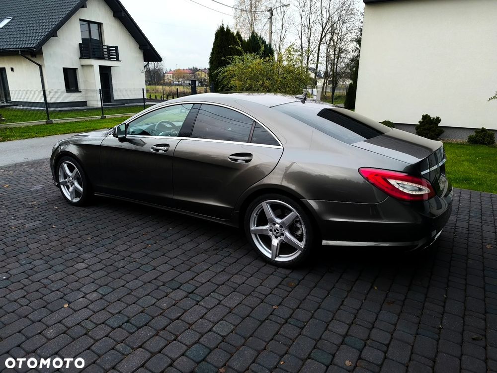 Mercedes-Benz CLS - 4