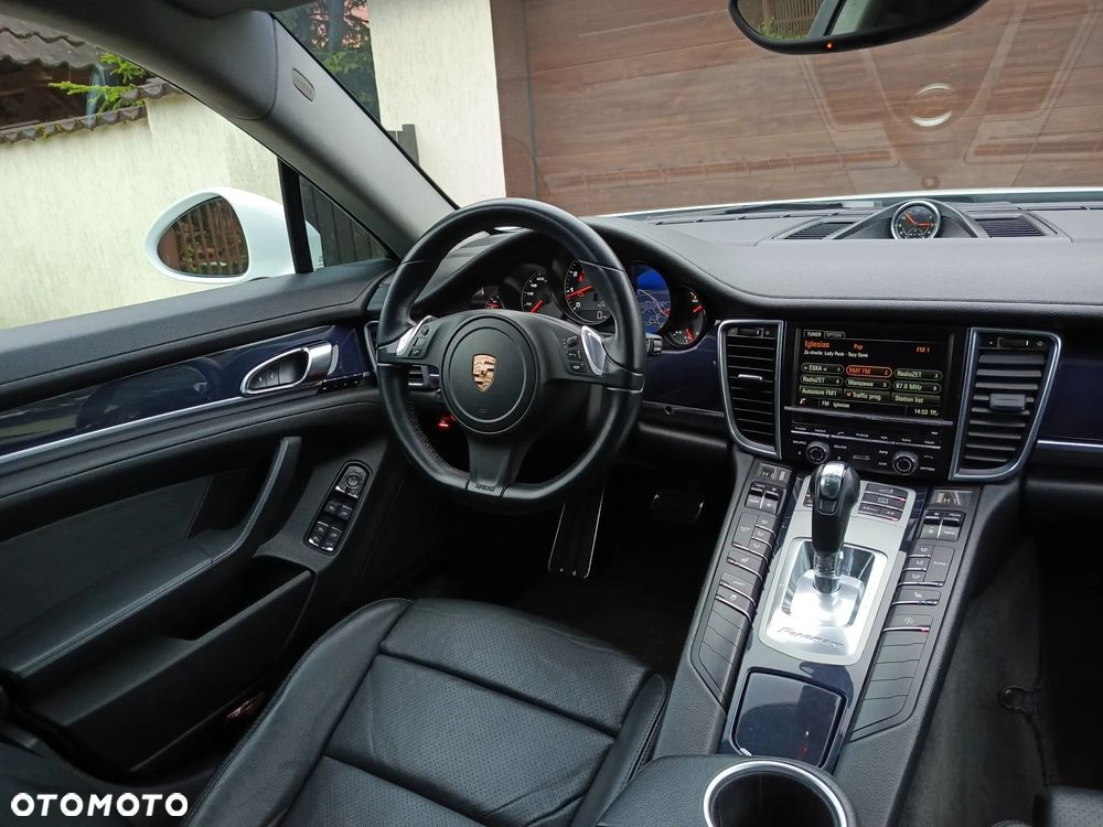 Porsche Panamera PDK Edition - 15