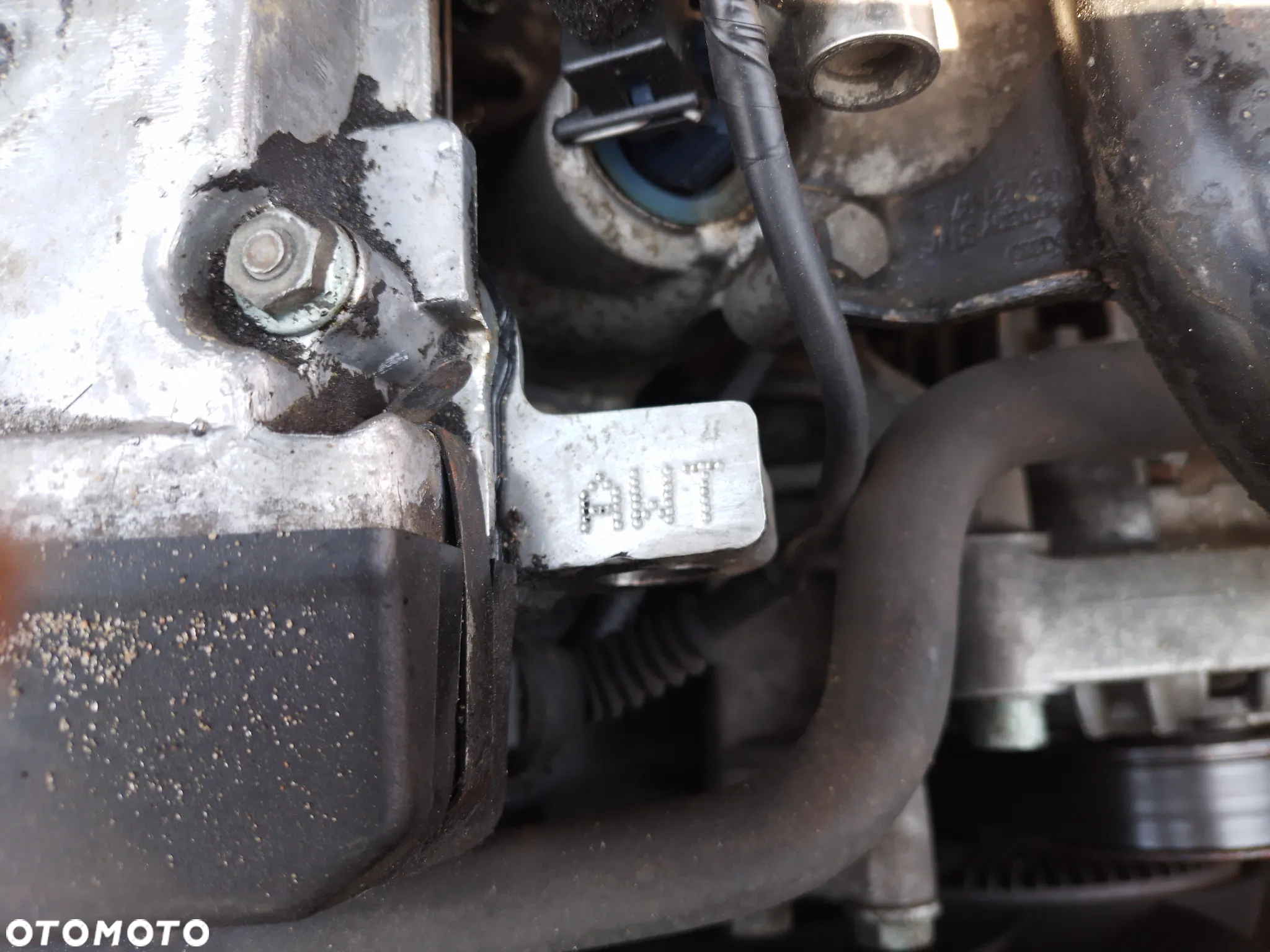 VOLKSWAGEN PASSAT B5 KOMBI 1.8T LIFT 00 - 05 AWT  ZDERZAK PRZÓD  LB5N - 32