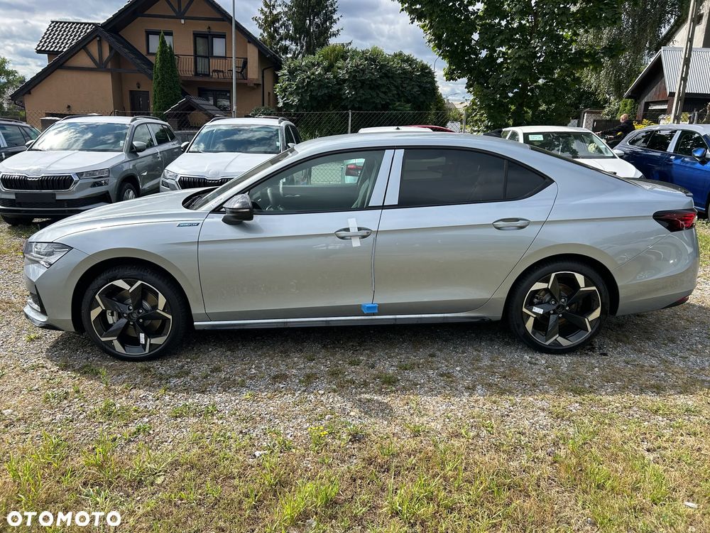 Skoda Superb 2.0 TSI Sportline DSG - 6