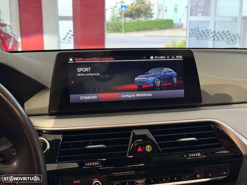 BMW 530 d xDrive Auto - 13