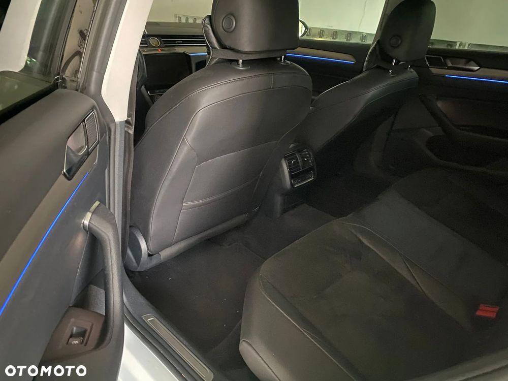 Volkswagen Arteon 2.0 TDI Elegance DSG - 19