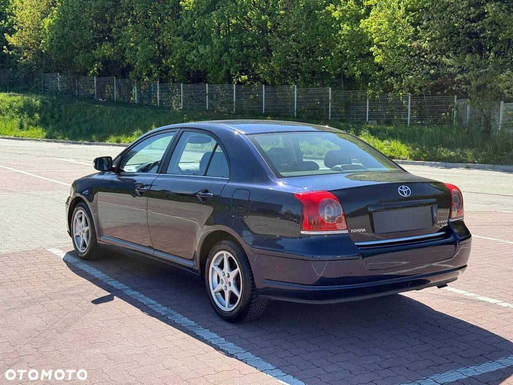 Toyota Avensis 2.0 D-4D Sol - 5