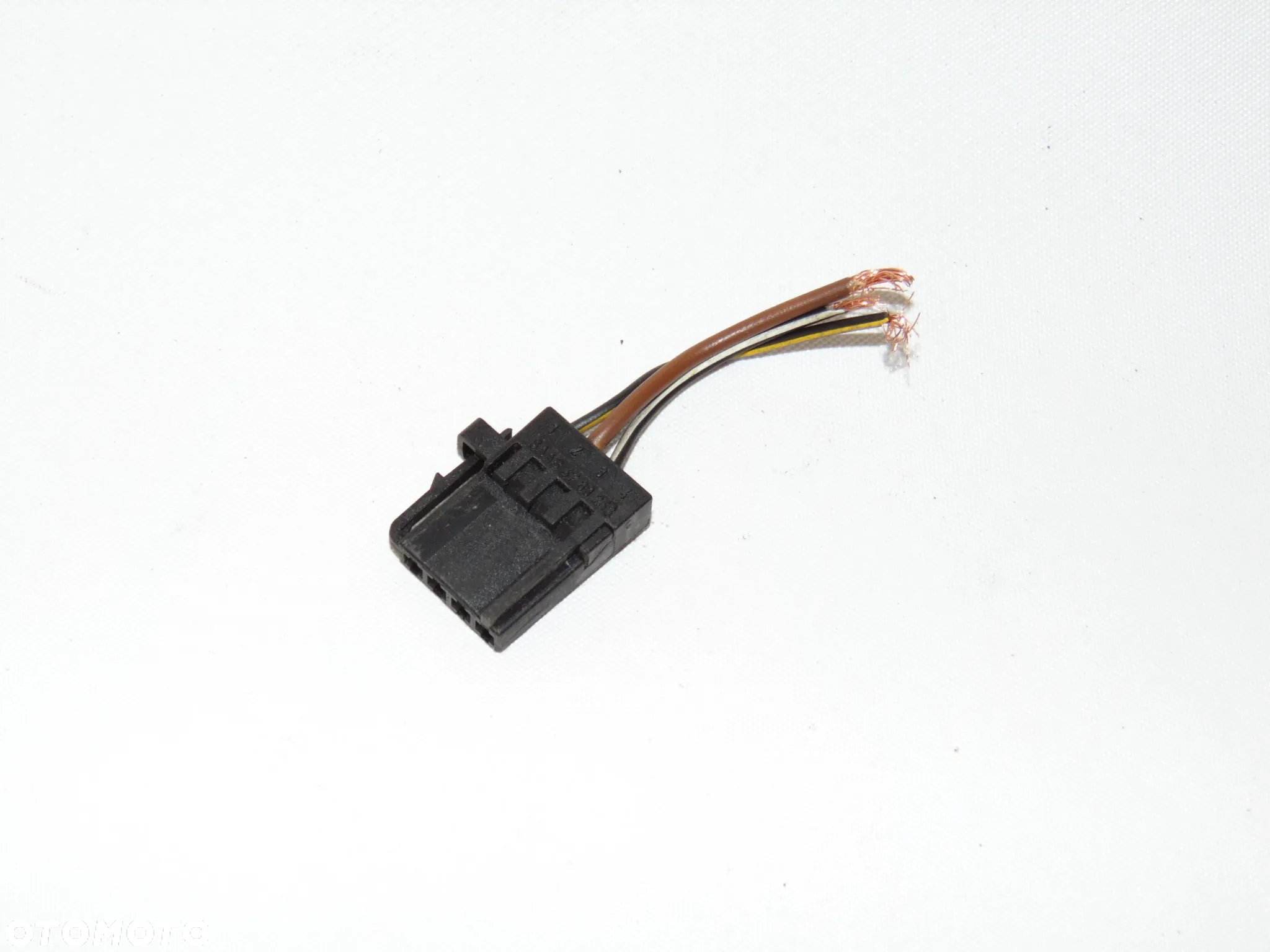 ORYGINAŁ wkład lampy lewej tylny tył lewy oprawka Opel Vectra C kombi 02-05r - 10