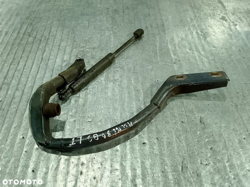 ZAWIASY KLAPY BAGAŻNIKA KOMPLET AUDI 80 B2 811827300F  811827299F - 4