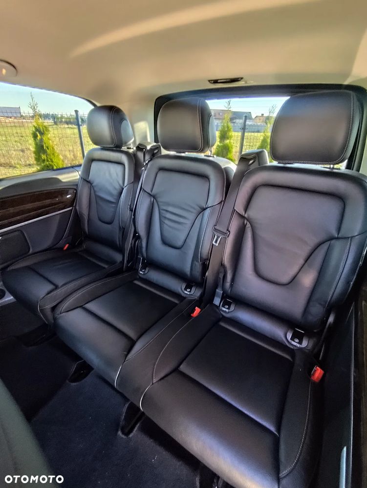 Mercedes-Benz Klasa V 220 (BlueTEC) d Avantgarde 7G-Tronic - 12