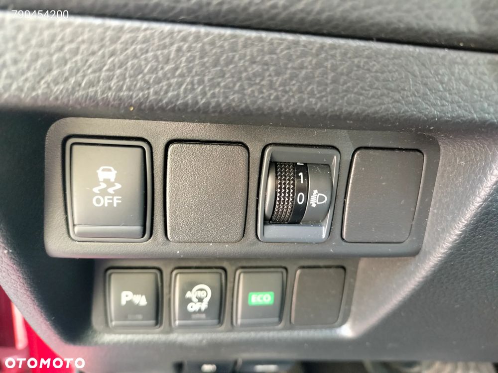 Nissan Qashqai 1.6 DCi Acenta Xtronic EU6 - 14