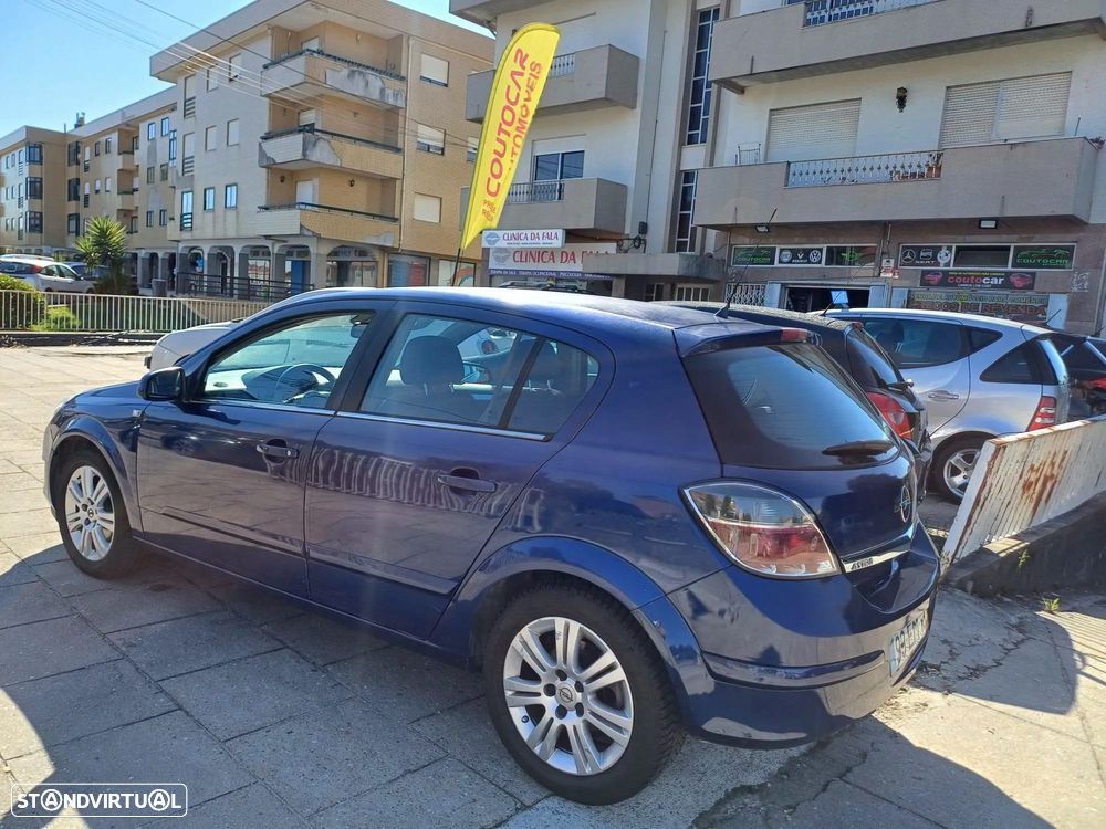 Opel Astra 1.3 CDTi Enjoy Easytronic - 4