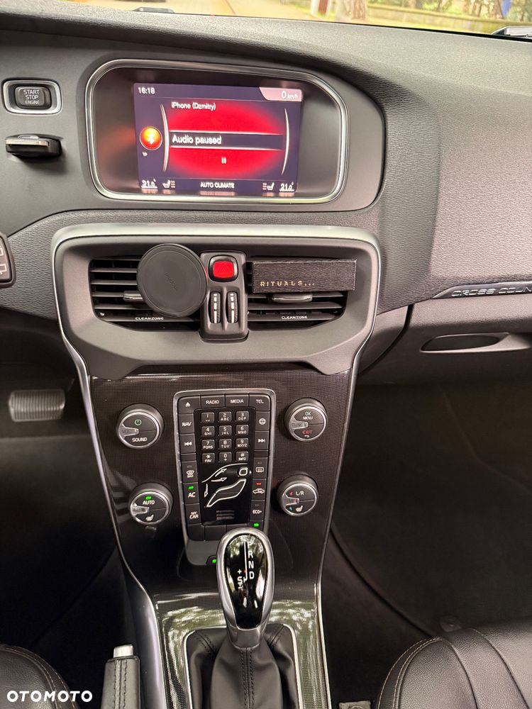 Volvo V40 D3 Geartronic Momentum - 11