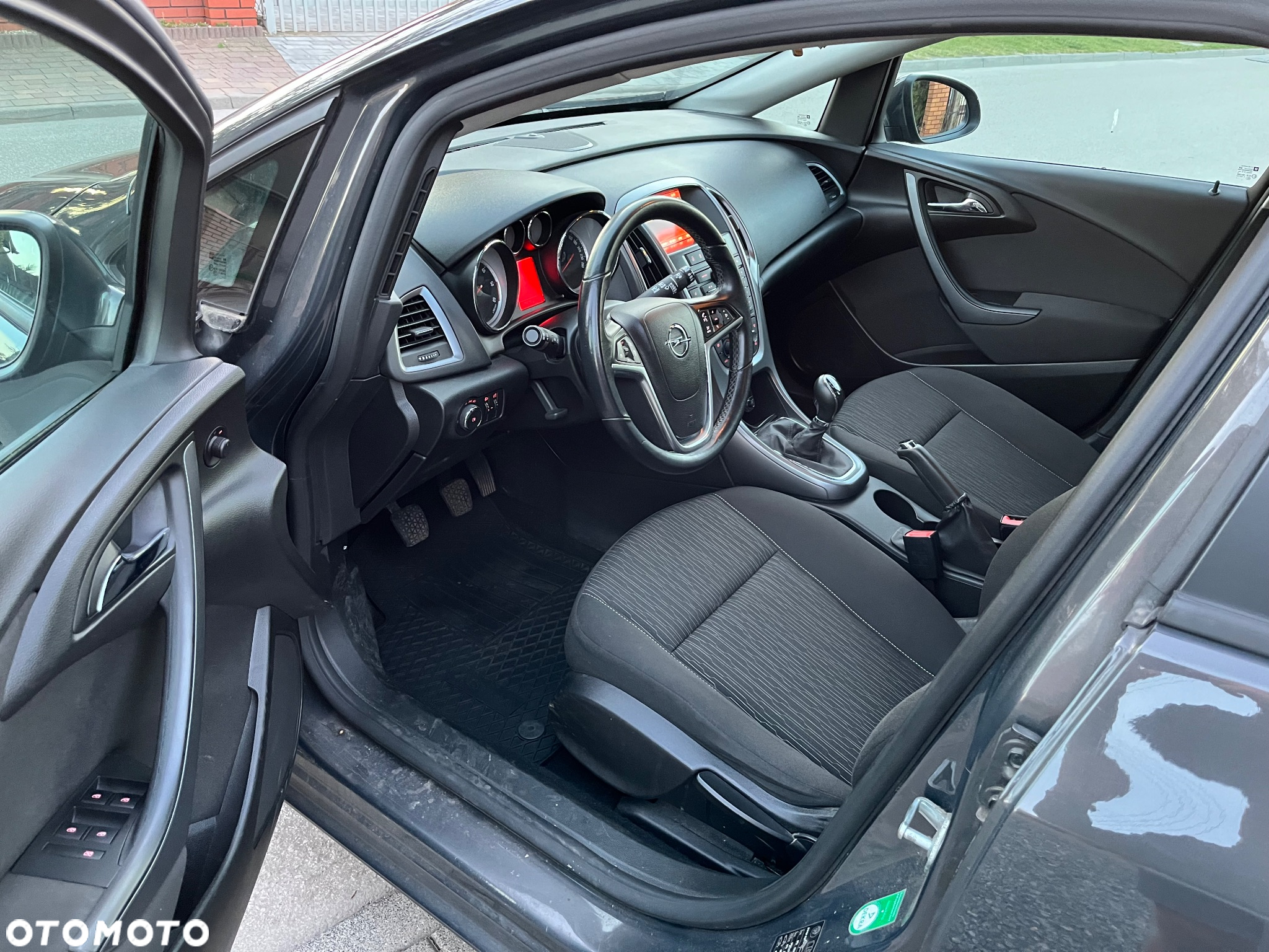 Opel Astra 1.6 CDTI DPF ecoFLEX Sports TourerStart/Stop Edition - 9