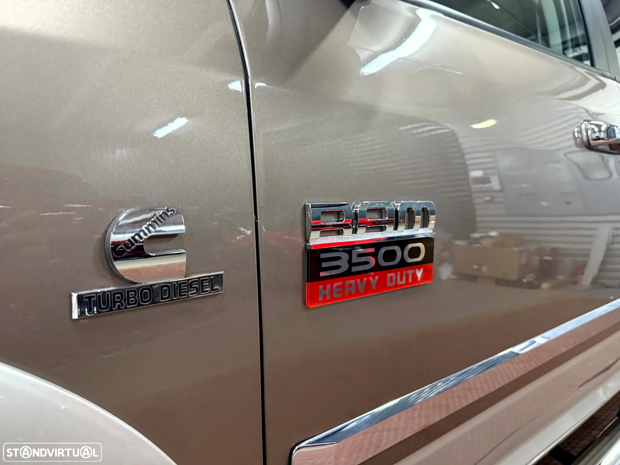 Dodge RAM 3500 Dually 6.7 Cummins Laramie - 44
