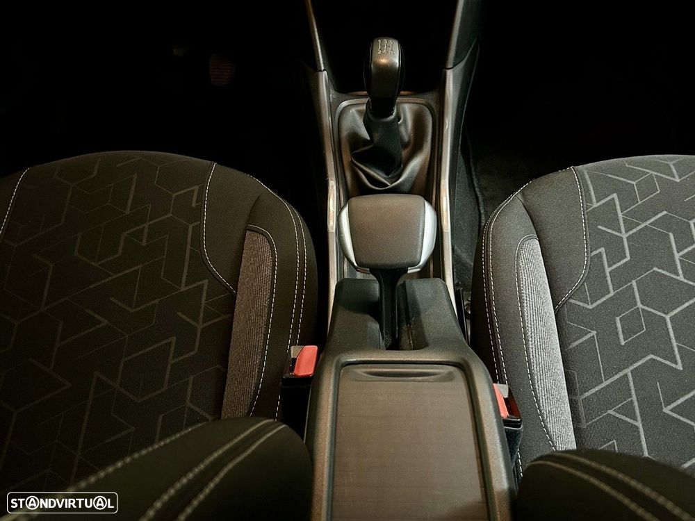 Peugeot 2008 1.2 PureTech Style - 23