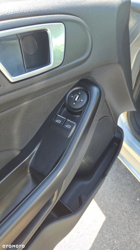 Ford Fiesta 1.4 Trend EU5 - 40