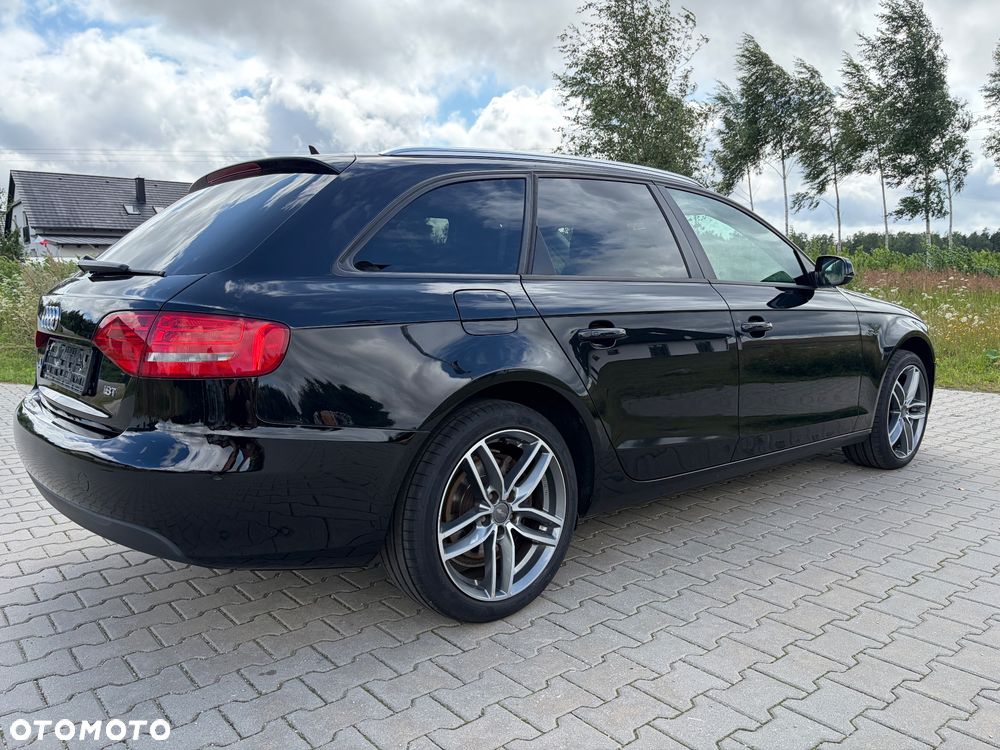 Audi A4 Avant 1.8 TFSI Attraction - 4