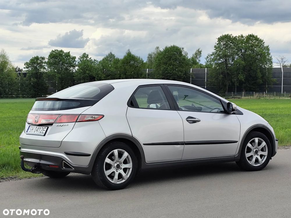 Honda Civic 1.4 i-VTEC - 14