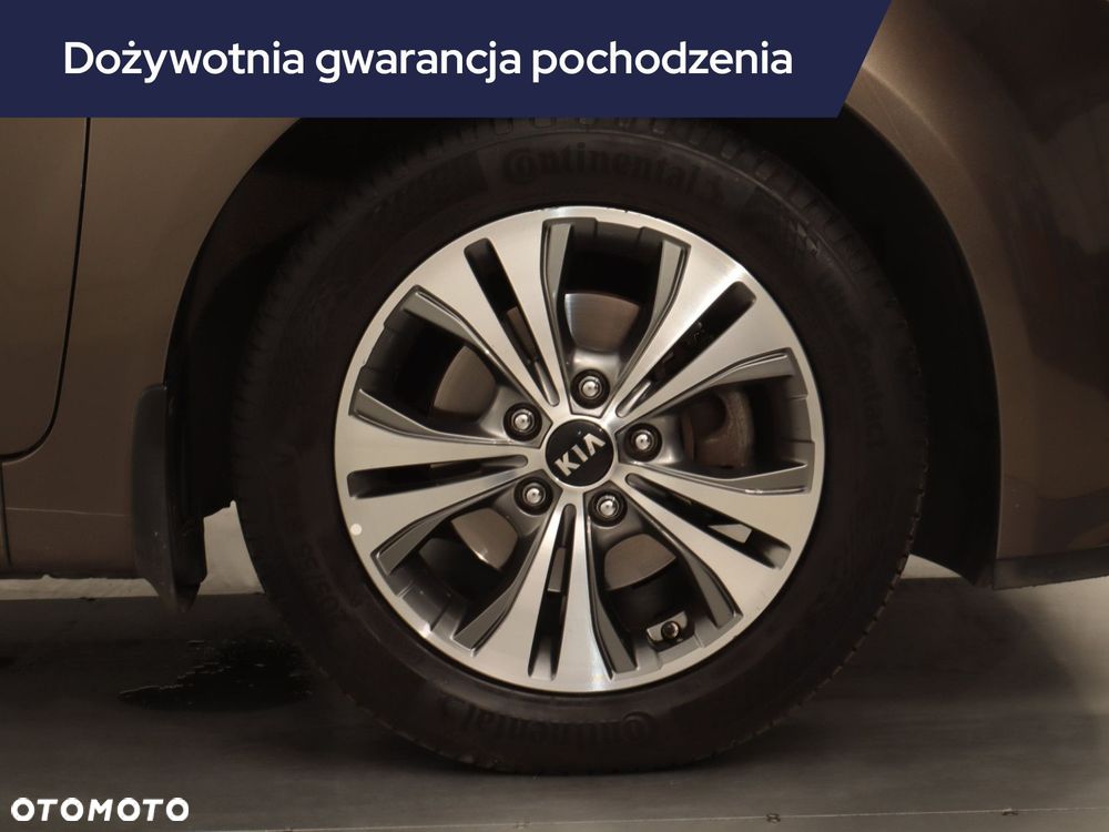 Kia Venga - 17