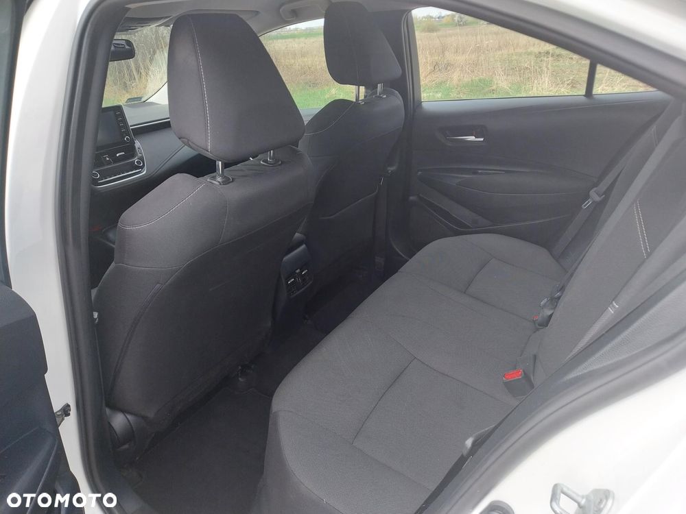 Toyota Corolla 1.5 Comfort - 11