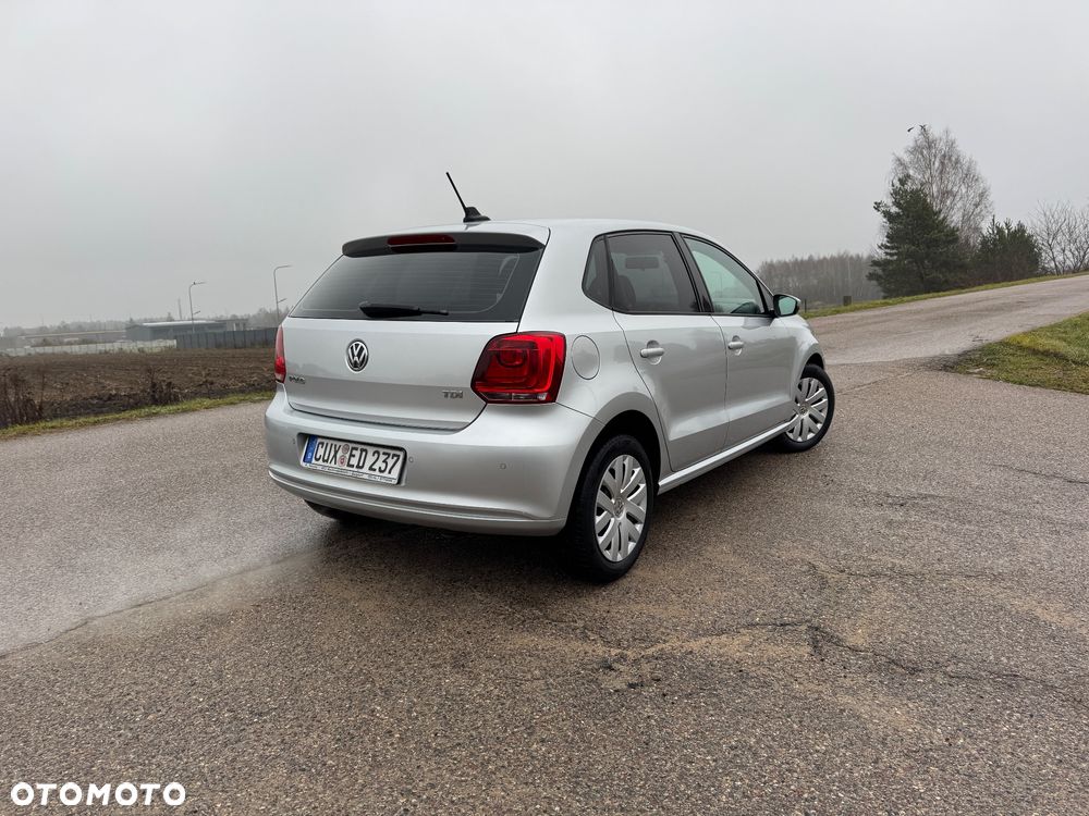 Volkswagen Polo - 4