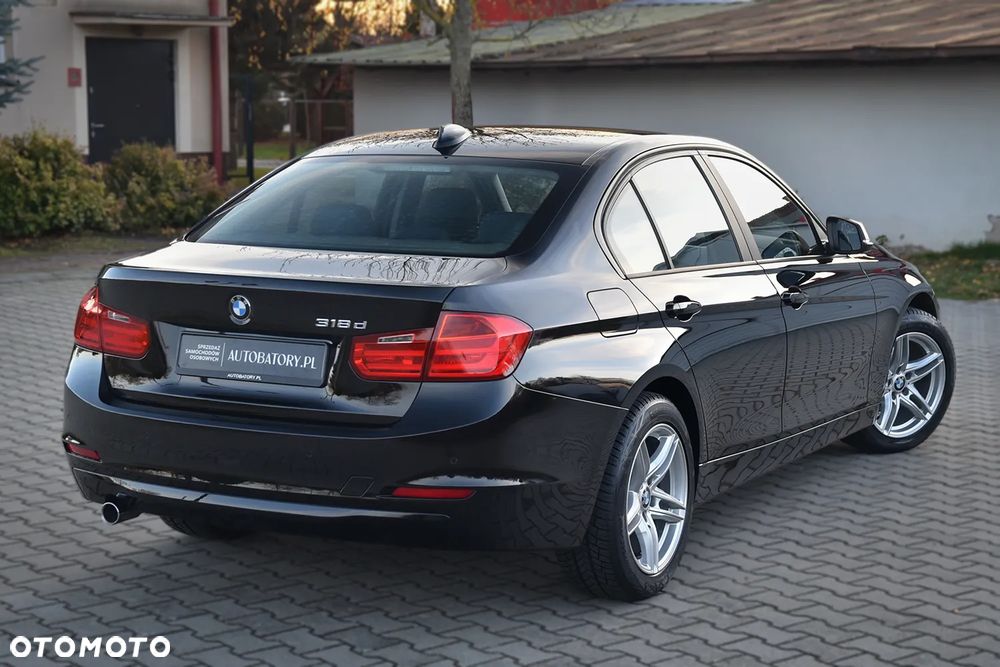 BMW Seria 3 318d - 25
