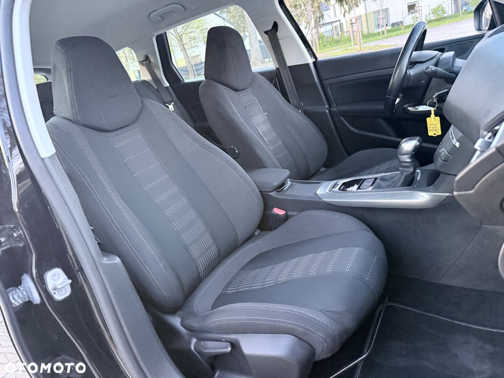 Peugeot 308 - 17