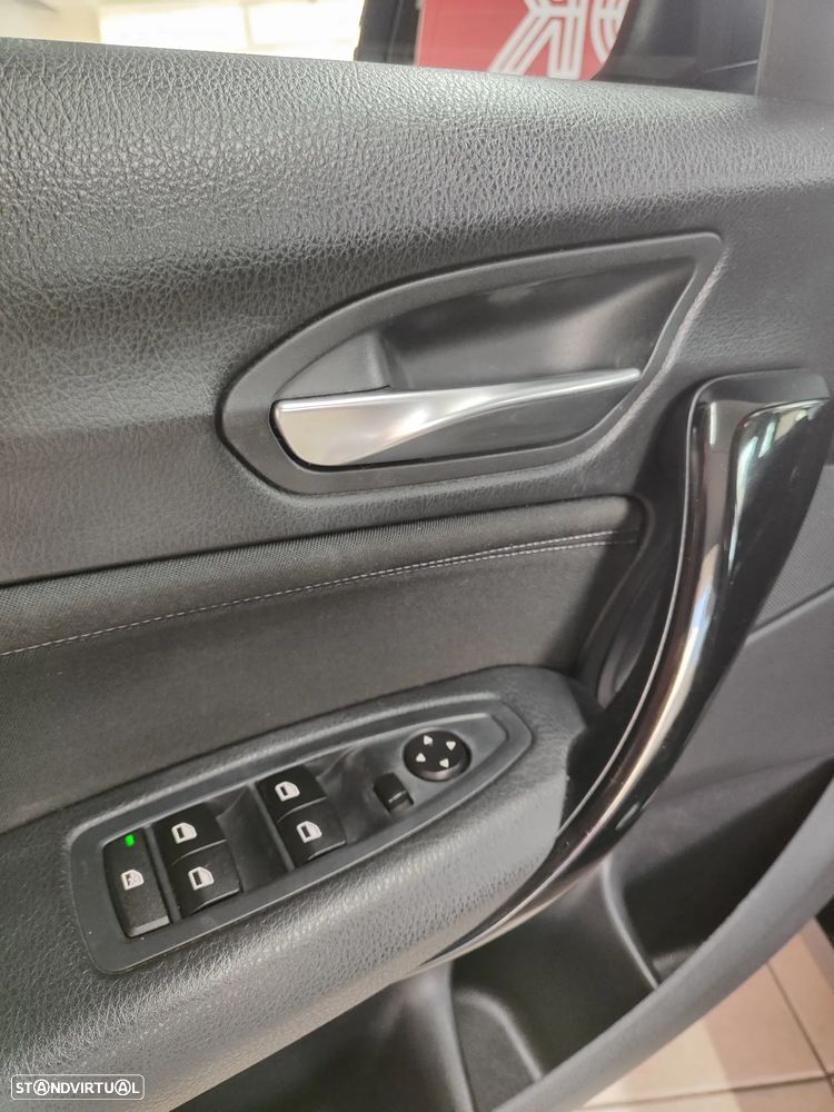 BMW 116 d Line Sport Auto - 27