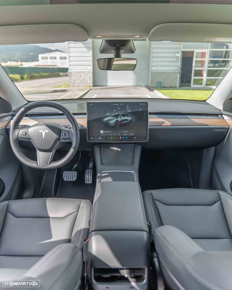 Tesla Model Y Performance Tração Integral - 19