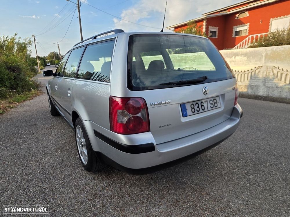 VW Passat Variant 1.9 TDi Confortline - 8