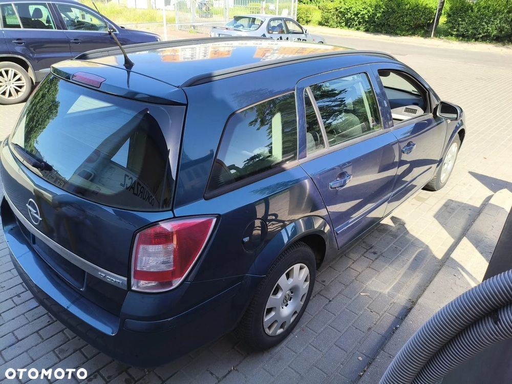 Opel Astra 1.7 CDTI Enjoy - 2