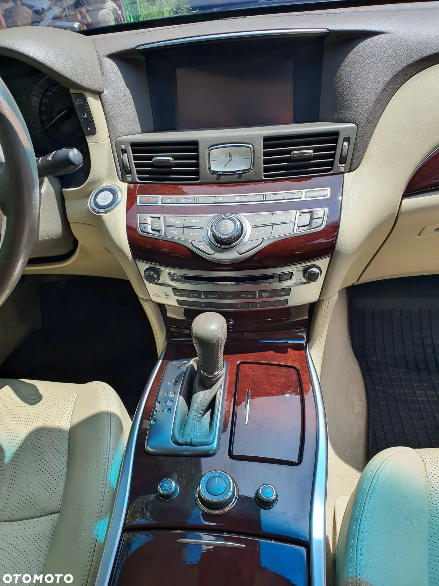 Infiniti Q70 3.7 S Premium - 11