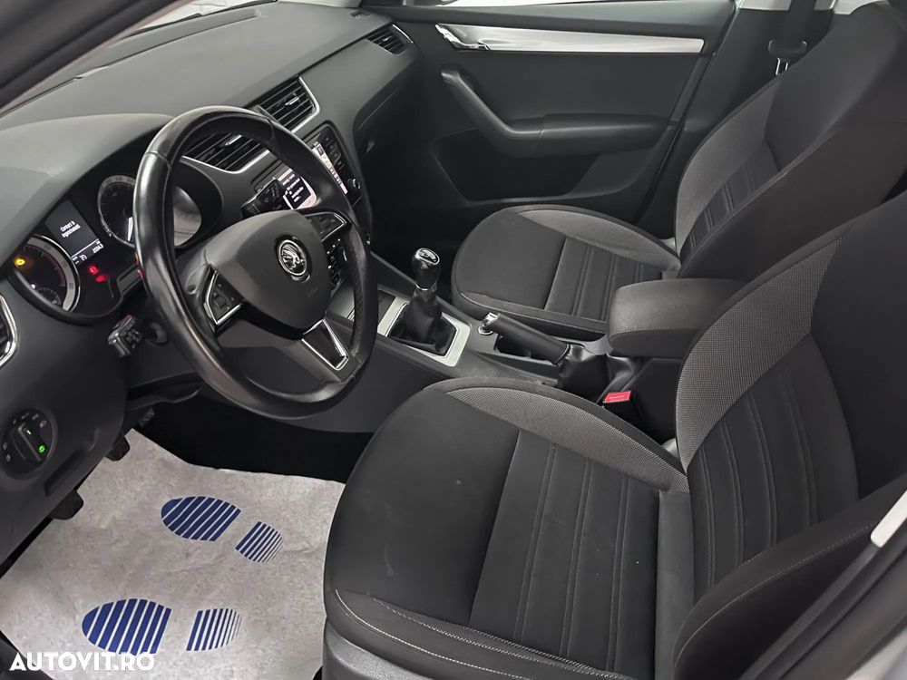 Skoda Octavia 1.5 TSI ACT Ambition - 6