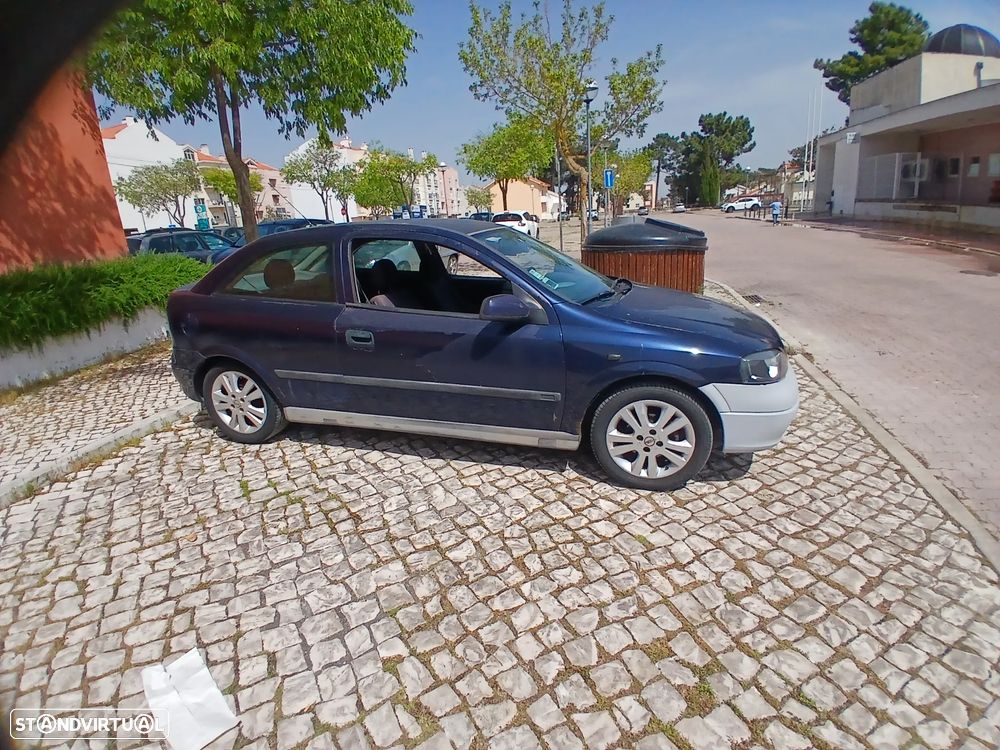 Opel Astra 1.6 Sport - 16