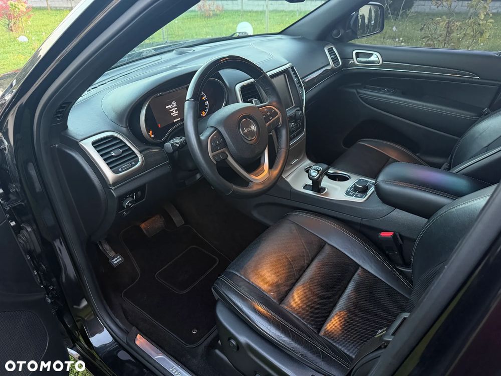 Jeep Grand Cherokee 5.7 V8 HEMI Automatik Overland - 16