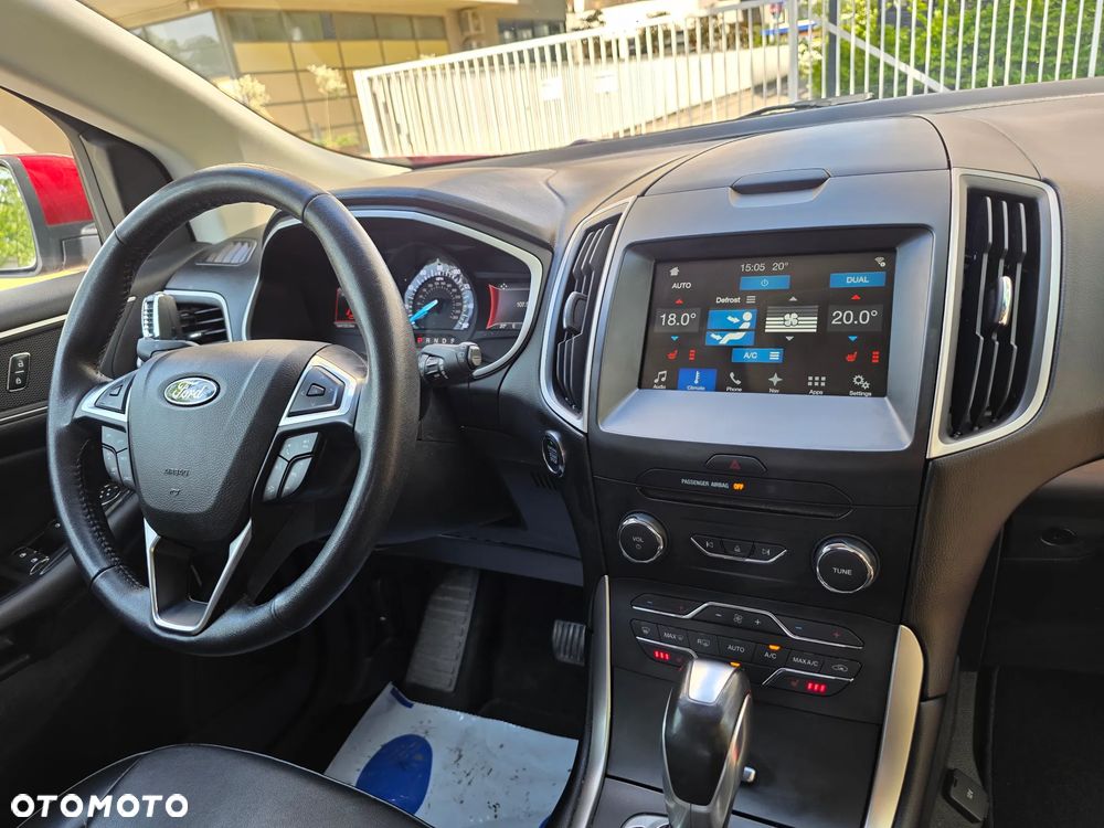 Ford Edge - 9