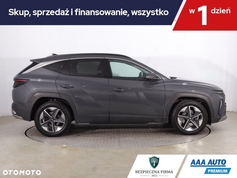 Hyundai Tucson - 8