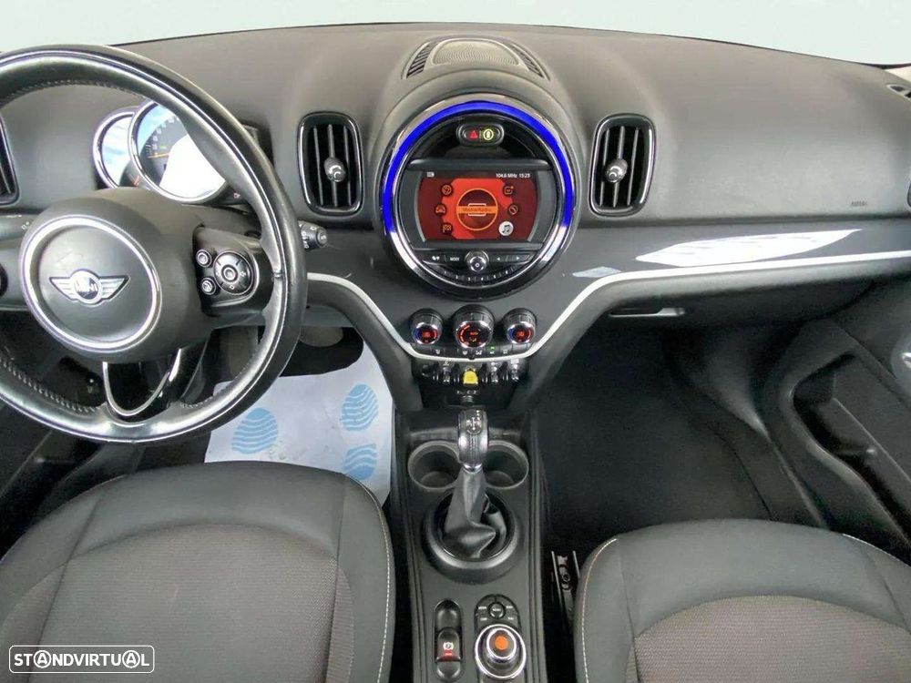 MINI Countryman Cooper SE ALL4 Auto - 15