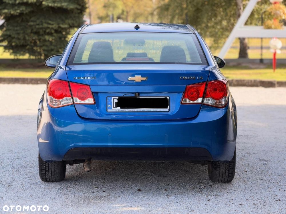 Chevrolet Cruze - 4