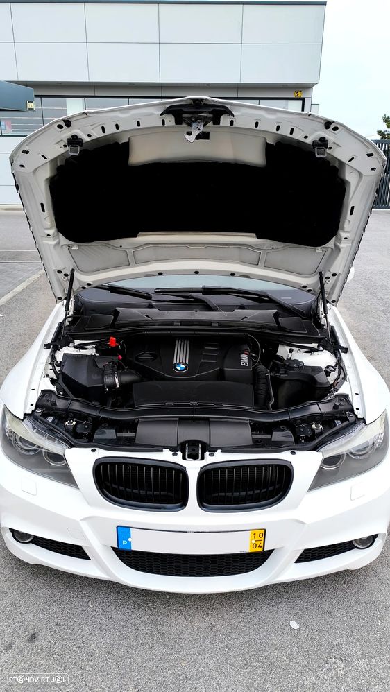 BMW 318 d Sport Line - 26